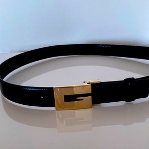 Authentic Mens Gucci Square G buckle leather belt, size 32